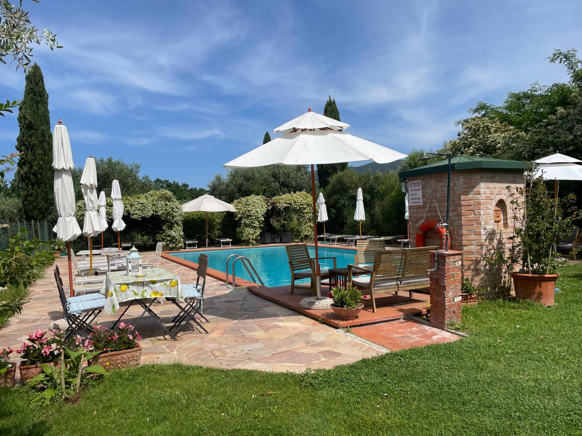 Agriturismo Podere Marchiano Larciano Exteriör bild